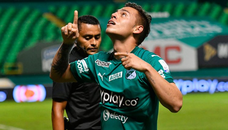 Michell Ramos jugará con el Envigado. 