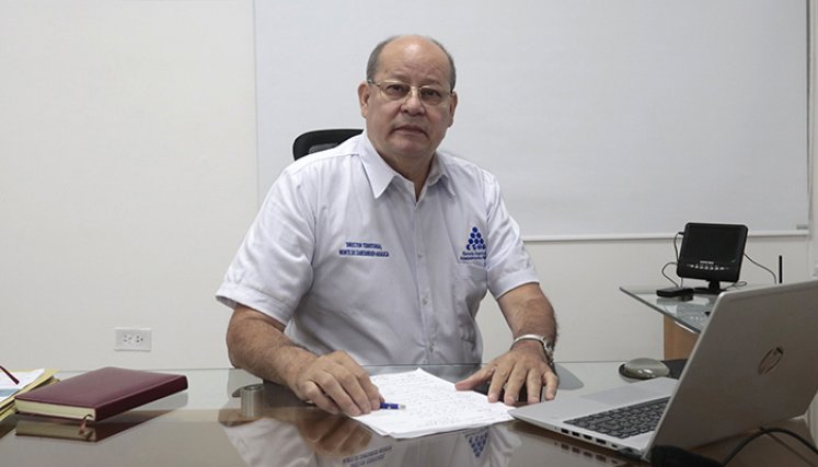 Director de la ESAP, Oscar Eduardo Carvajal.
