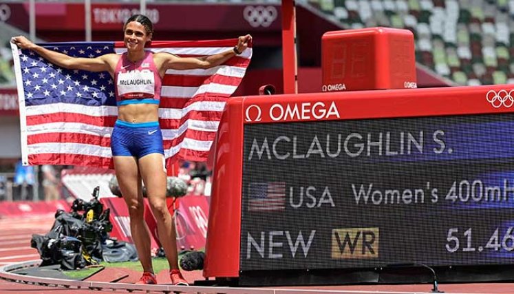 La estadounidense Sydney McLaughlin batió su récord mundial para ganar este miércoles la medalla de oro olímpica en los 400 metros vallas de Tokio-2020