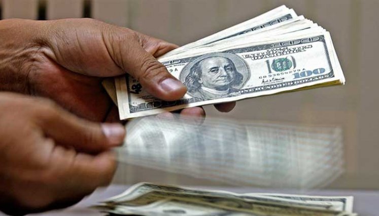 Alza en el dólar