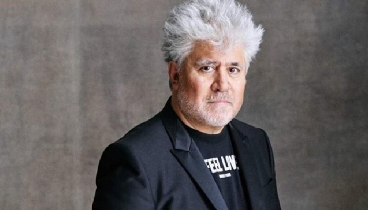 Retiran de Instagram cartel de película de Almodóvar