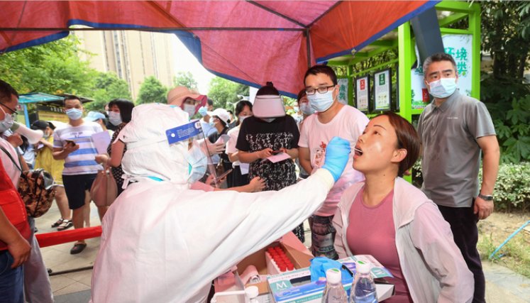 El COVID-19  vuelve a la ciudad China de Wuhan 14 meses después 