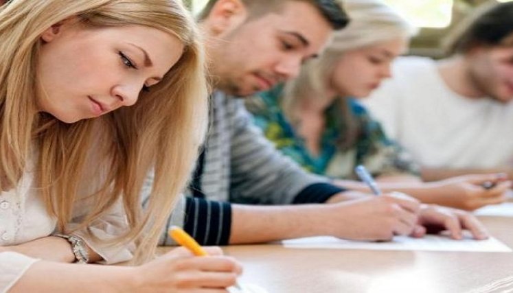 ●	En el año 2020, menos del 20% de los jóvenes participaron en espacios virtuales de participación ciudadana./ Cortesía/ La Opinión 