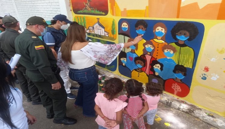 A través de mural, Gobernación sensibiliza sobre el delito de trata de personas. / Cortesía/ La Opinión 