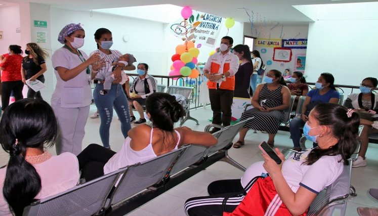 Madres lactantes participaron de la segunda actividad. / Cortesía/ La Opinión 