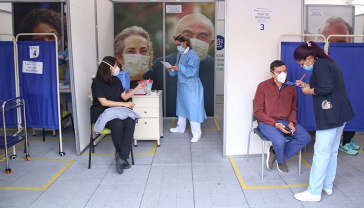 Vacunación en Colombia.