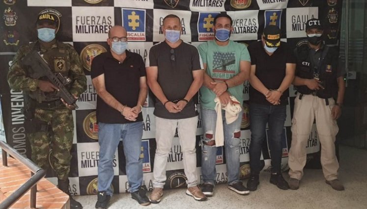 Los detenidos son señalados de lavar 90 millones de dólares.