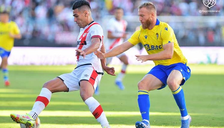 Radamel Falcao García una vez más se reportó con un gol en el Rayo vallecano, el tercero en su cuenta personal y en la temporada.