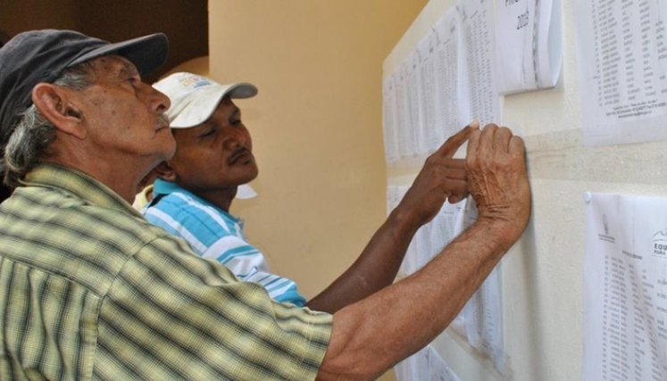  Para hacer el primer cobro deben presentarse en los puntos de pago autorizados de Su Red cercanos al lugar de residencia y llevar cédula original.