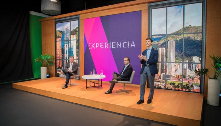 Según el reporte 'ExperiencIA: datos e inteligencia artificial en el sector público', publicado por CAF -banco de desarrollo de América Latina-, un uso responsable de la IA en el sector público puede ayudar a que la región dé un salto cualitativo en la provisión de servicios públicos, en la eficiencia de sus procesos burocráticos y en la rendición de cuentas a sus ciudadanos. / Foto: Cortesía