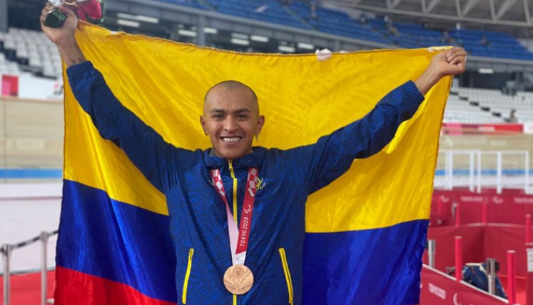 En ciclismo, Diego Dueñas fue tercero en los 4.000m persecución individual (C5). / Foto: Colprensa