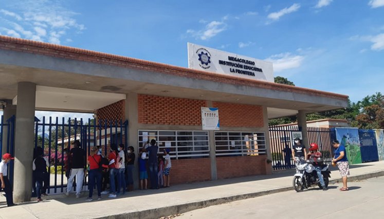 Institución Educativa Megacolegio La Frontera