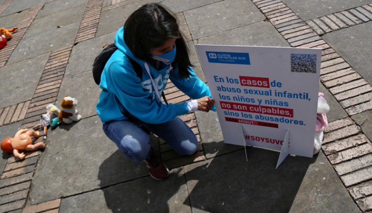 La Sala Plena de la Corte Constitucional decidió tumbar, por seis votos contra tres, el acto legislativo 01 de 2020, el cual aprobaba la cadena perpetua para violadores, abusadores y maltratadores de menores. / Foto: Colprensa
