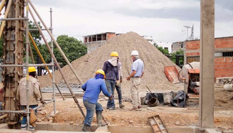 en un 42 por ciento avanza la obra del parque Lineal de Sevilla./Foto Cortesía