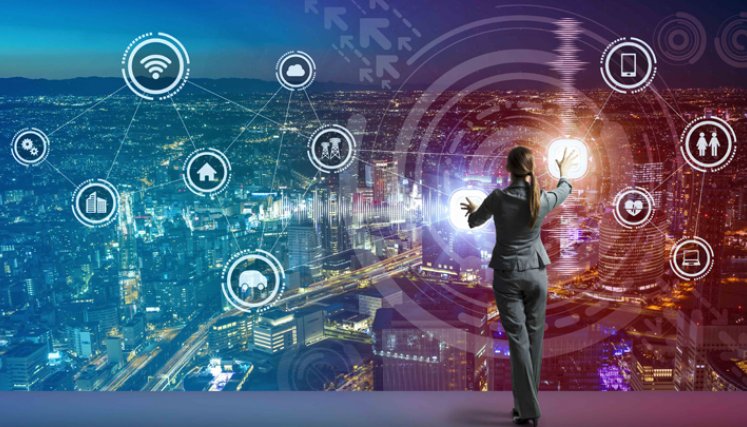 El obstáculo que más se repite entre las respuestas de los empresarios y emprendedores es el temor a los costos operativos y de capital que significa implementar tecnología de punta. / Foto: Cortesía