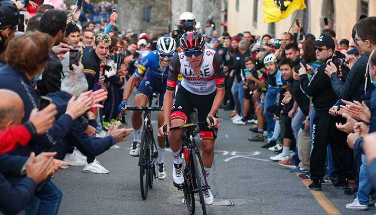 Tadej Pogacar cerró un año espectacular en el World Tour.