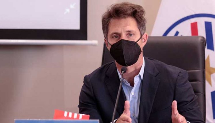 El argentino Guillermo Barros Schelotto, técnco de Paraguay.