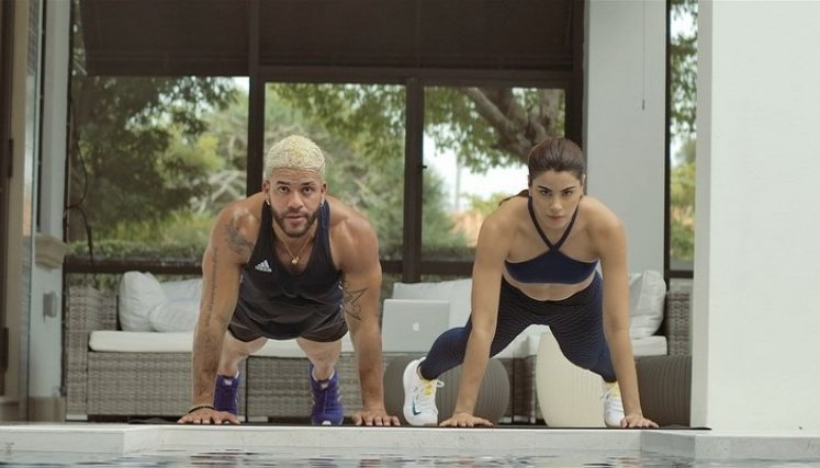 La bella mujer ahora se dedica a enseñar rutinas de ejercicios para tonificar el cuerpo y tener buena alimentación.