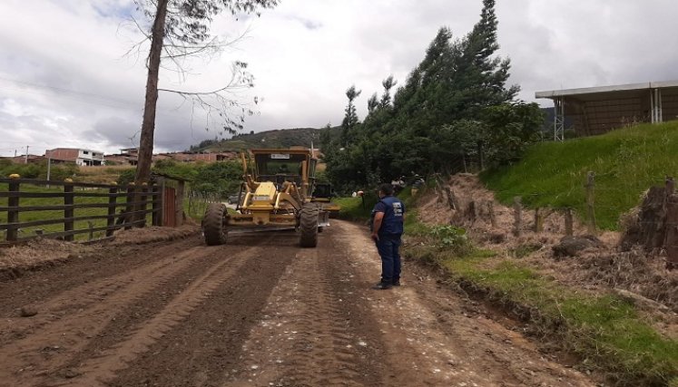 La alcaldía de Chitagá interviene la malla vial rural. Foto: Cortesía/ La Opinión 