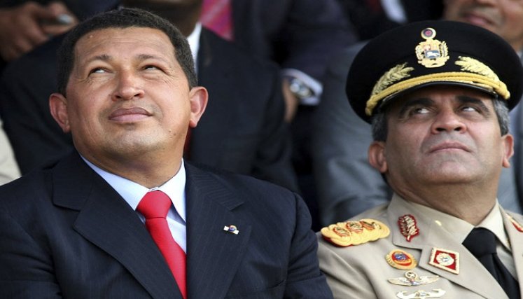 Baduel, que falleció con 66 años, ayudó a restituir a Chávez tras el golpe de Estado de abril de 2002. /AFP