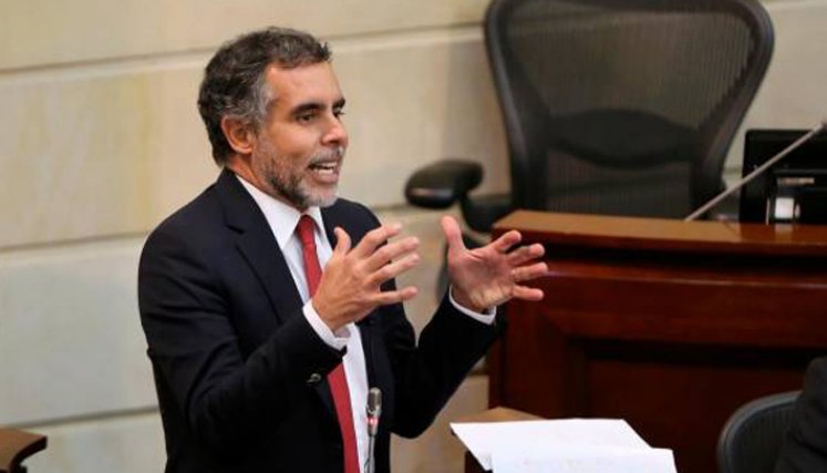 Por proceso ante la Corte, Armando Benedetti anuncia que no aspirará al Senado