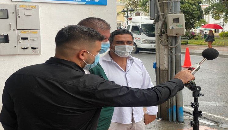 En Ocaña se hacen mediciones con respecto a la contaminación ambiental durante el día sin carros y motos. 