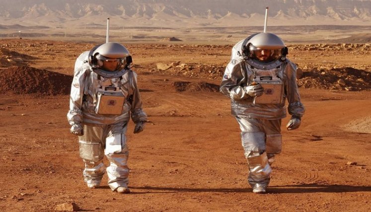 Astronautas simulan vida en Marte
