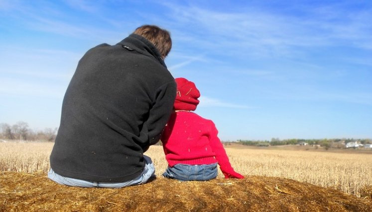 Los papás deben saber abordar a los hijos.