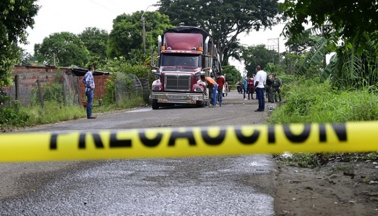El atentado con un artefacto explosivo estaba dirigido a la Policía.