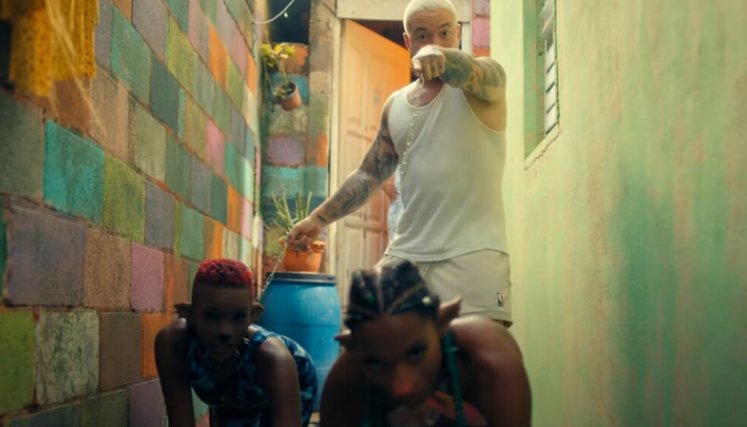 Reclaman por el contenido de la canción ‘Perra’ y su vídeo, del cantante J’ Balvin.