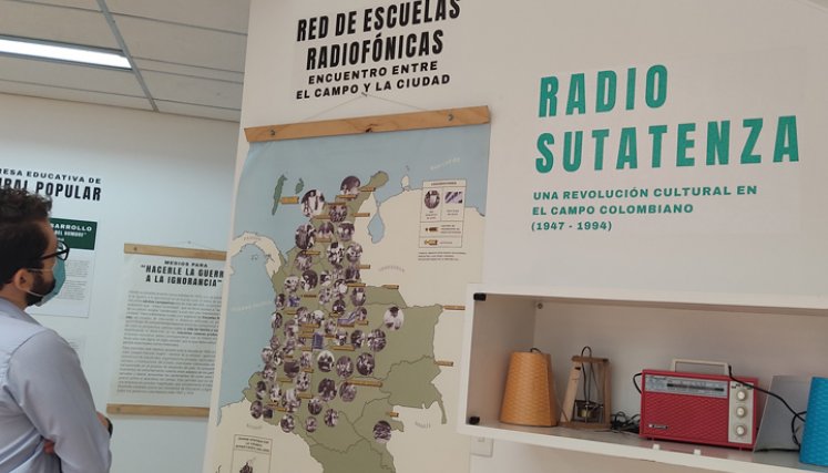 El Área Cultural del Banco de la República, en Cúcuta, tiene abierta desde marzo la exposición ‘Radio Sutatenza, una revolución cultural en el campo colombiano (1947-1994)’. / Foto: La Opinión