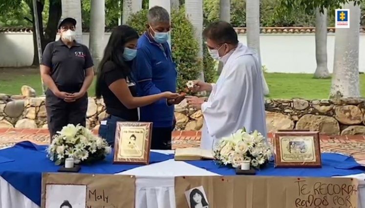 Durante dos días previos a la ceremonia, el ente investigador realizó un trabajo de apoyo psicosocial con las familias de los desaparecidos. / Foto: Colprensa