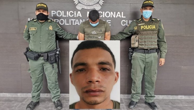 José Enrique Pérez Porras fue sorprendido con 8 millones de pesos.