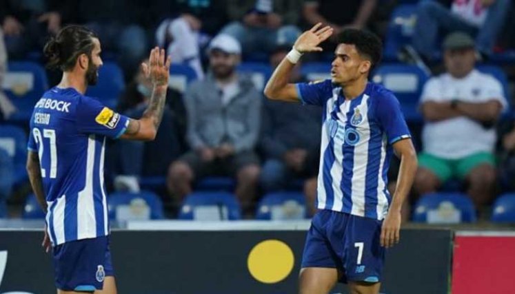 Luis Díaz marcó doblete con el Porto en la Liga de Portugal.