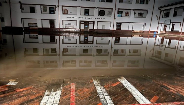 Colegio de Pamplona inundado por las lluvias. / Foto: Cortesía / La Opinión 