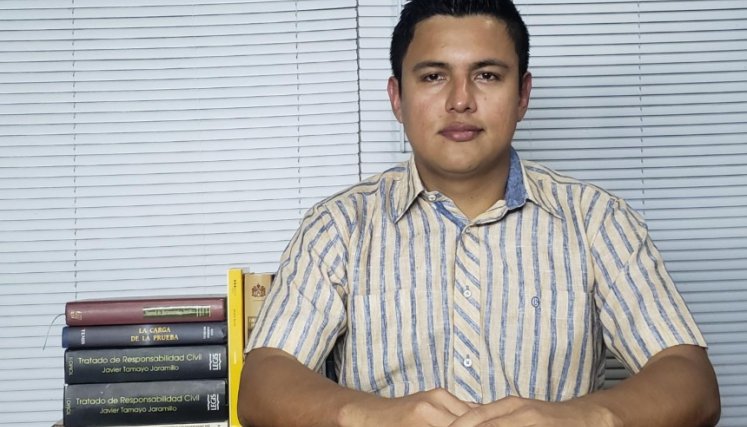 Estudiante de la Unisimón gana premio Nacional