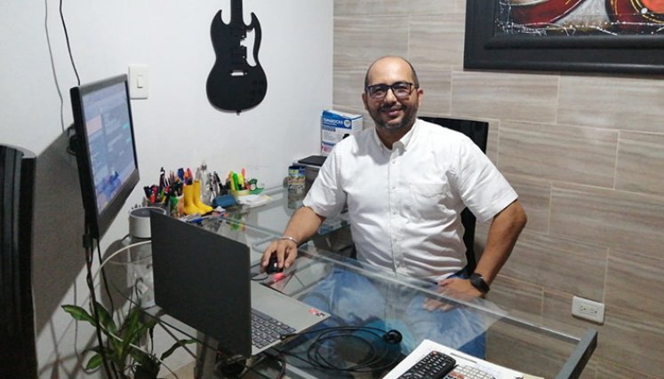 Luis Enrique Santafé Chaustre, director del programa académico de Ingeniería Industrial de la Universidad Simón Bolívar de Cúcuta