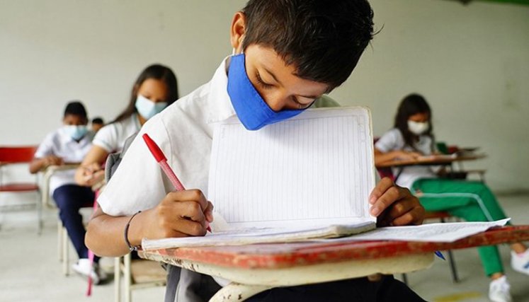Conseguir el colegio ideal para su hijo no siempre se trata de una decisión sencilla. / Foto: Archivo