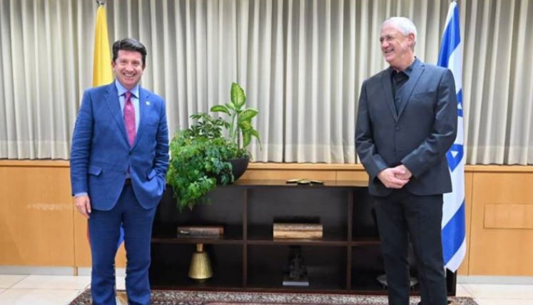 Durante la visita de Estado, Molano se reunió con el Ministro de Defensa de Israel, Benjamín Gantz. / Foto: El País