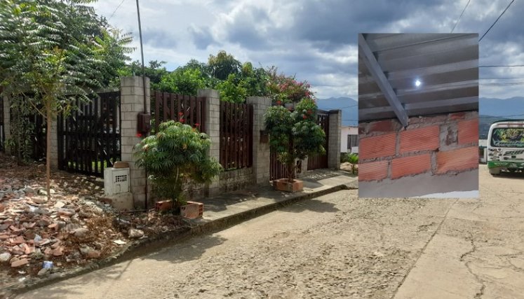 La bala entró por el techo de la vivienda e impactó a Jorge Luis Delgado.