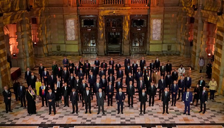 Líderes mundiales, llamados a “salvar a la humanidad”