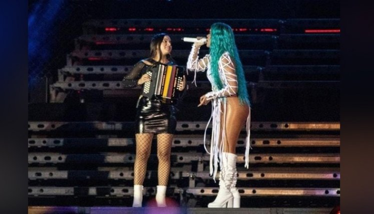 Karol G, a ritmo de vallenato en Medellín