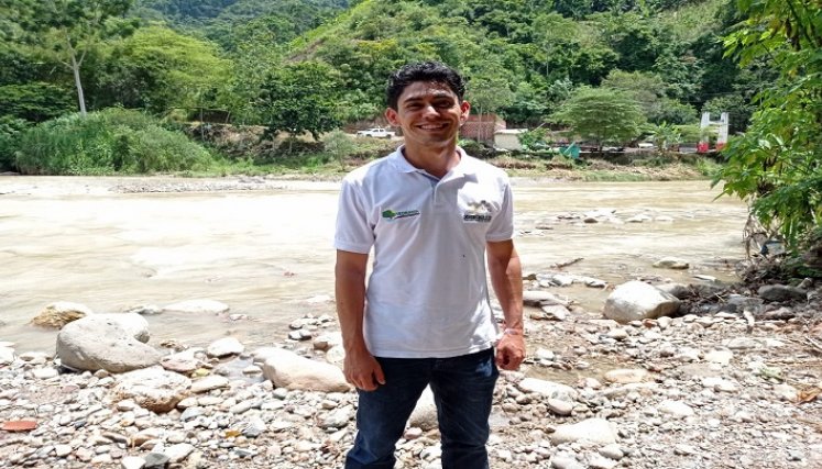 El joven empezó a estudiar a los 21 años. / Foto: Cortesía / La Opinión