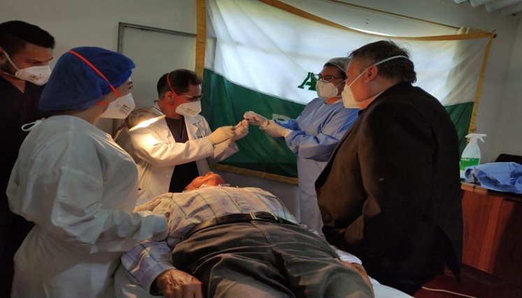 Se atendieron 32 pacientes y practicaron 14 biopsias. Foto: Cortesía/La Opinión. 