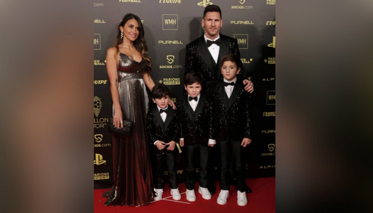 Messi  y su esposa 