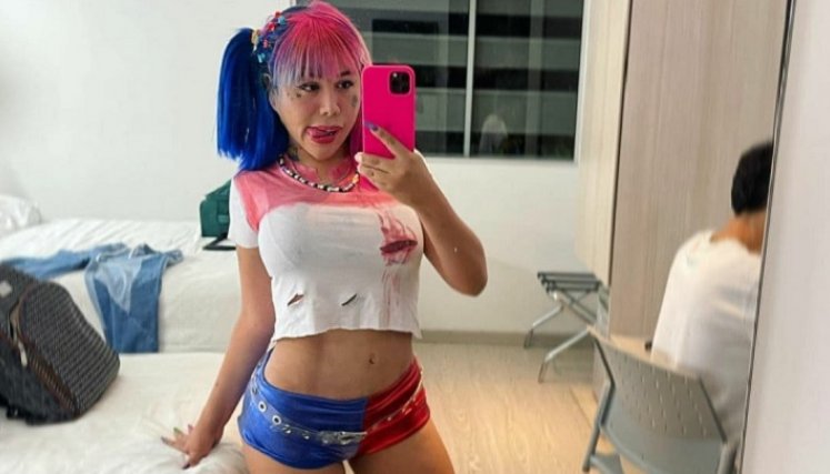 Yina Calderón se sacó una costilla para parecerse a la Barbie