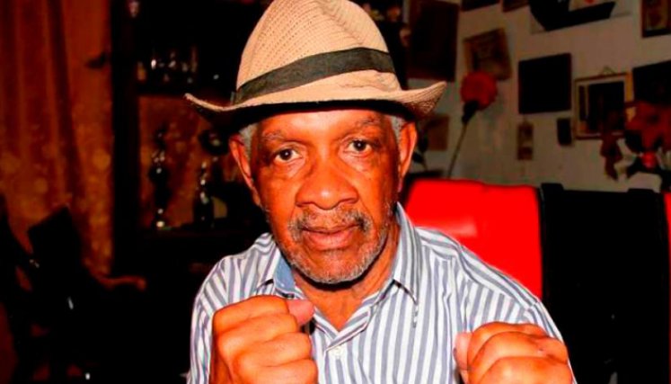 Bernardo Caraballo se caracterizó por un estilo de boxeo rápido, elegante y con bastante movimiento. 