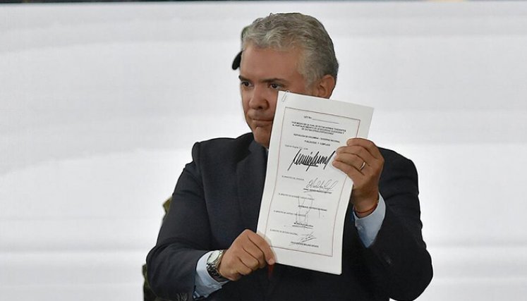 Duque firma la Ley de Seguridad Ciudadana. 
