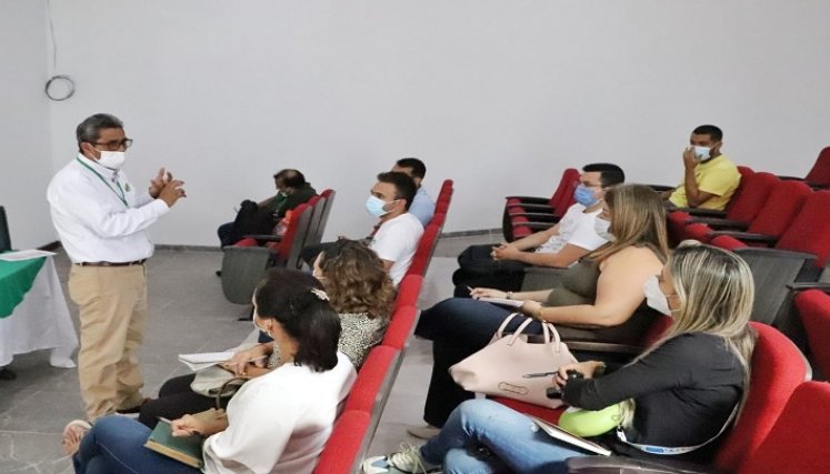En el ejercicio participan distintos sectores de la sociedad.