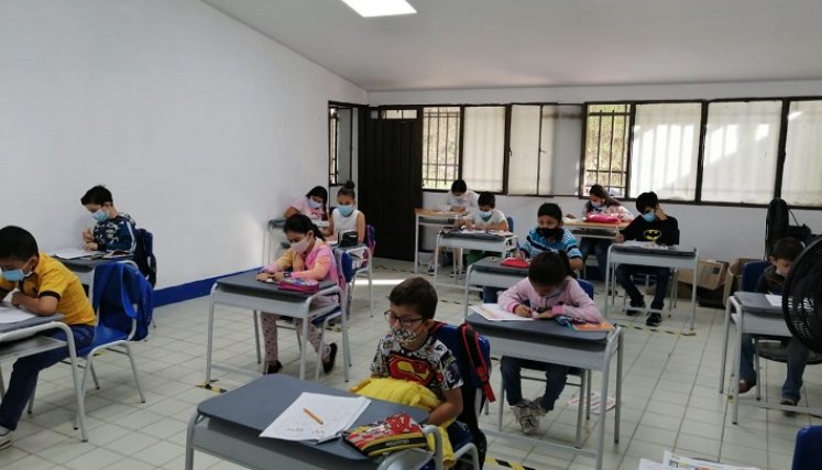El regreso a clases será obligatorio/ Cortesía/ La Opinión 